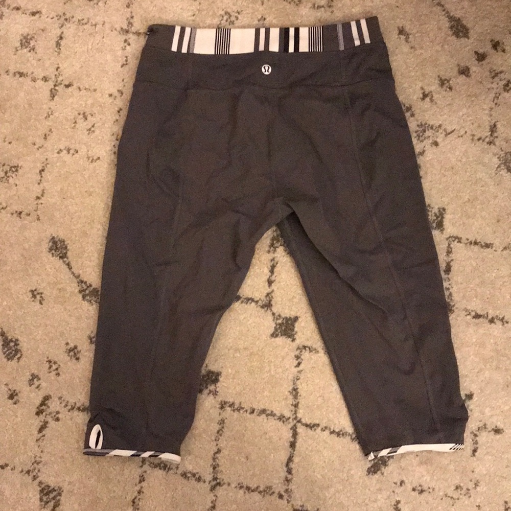 Lululemon cropped pants